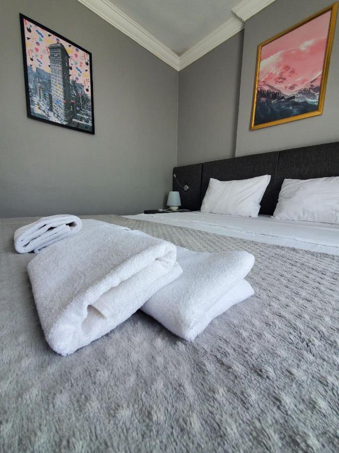 5 Mins To Airport Private Villa Room Istambul Extérieur photo